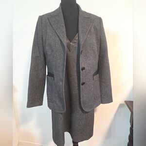Judith&Charles leather trimmed wool suit Sz 8
